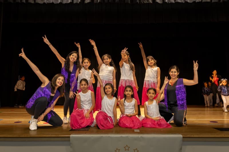 Dance with Rise gallery 1